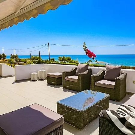 別荘 Mira Mare Beachfront ネア・スキオニ