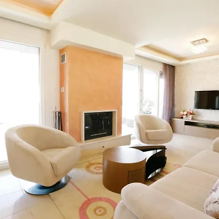 Mira Mare Beachfront 펜션