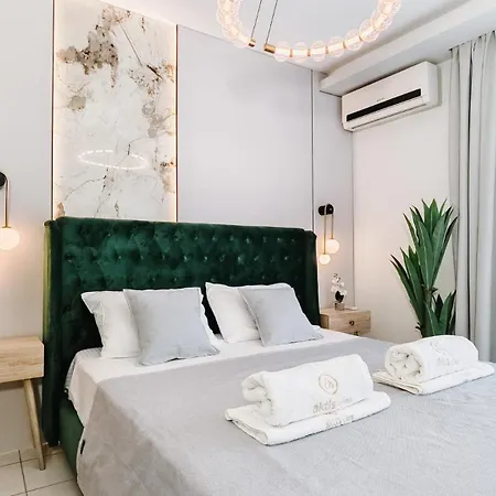 펜션 Mira Mare Beachfront 네아 스키오니