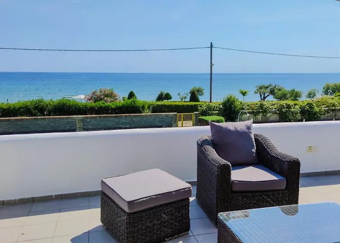 Mira Mare Beachfront Casa vacanze