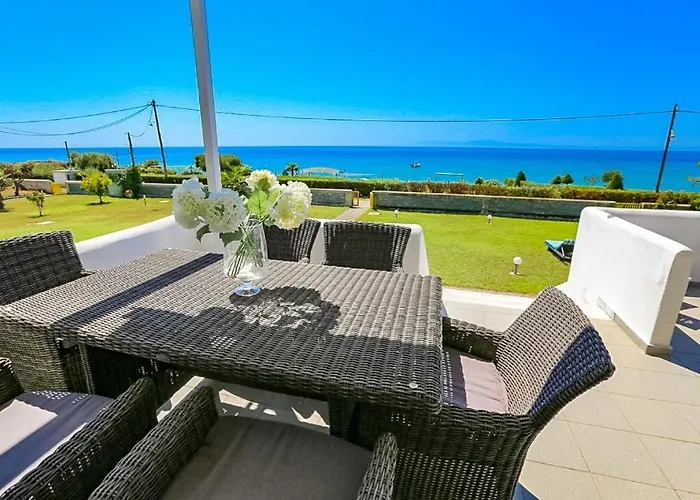 Mira Mare Beachfront Dom wakacyjny Nea Skioni