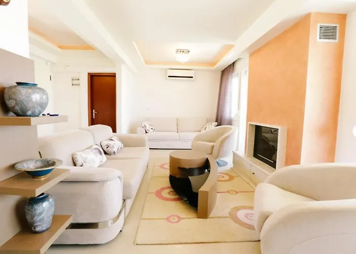 度假居 Mira Mare Beachfront 尼尔斯吉尼