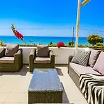 Mira Mare Beachfront * Nea Skioni