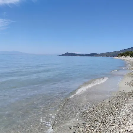 Mira Mare Beachfront * Nea Skioni